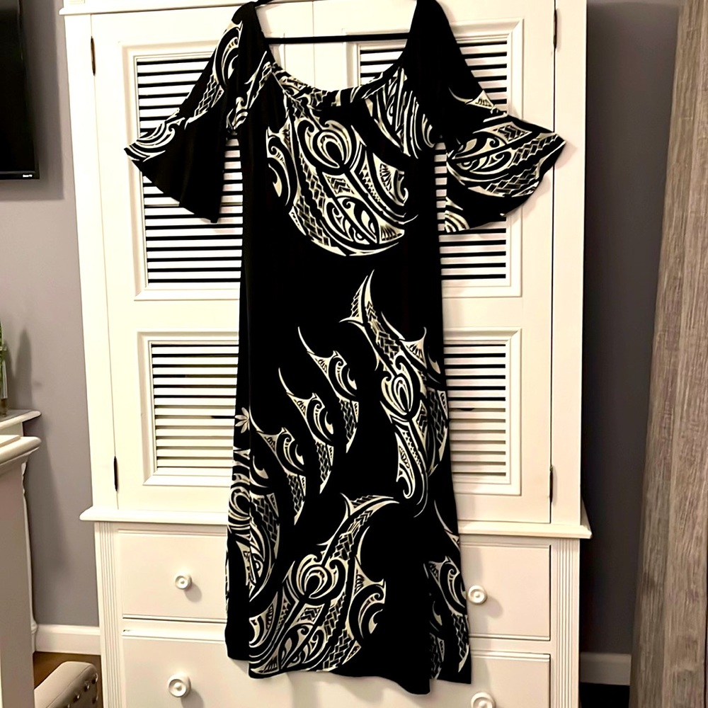 NWT Wahine Toa Haunani Maxi